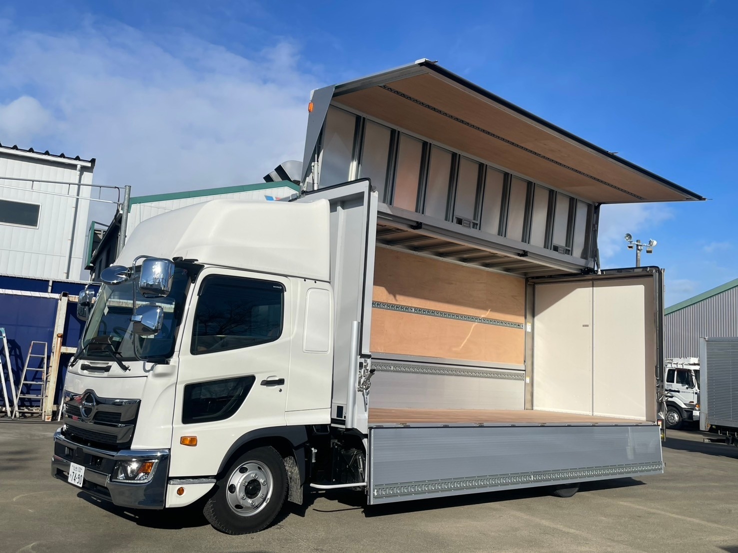 中古車販売