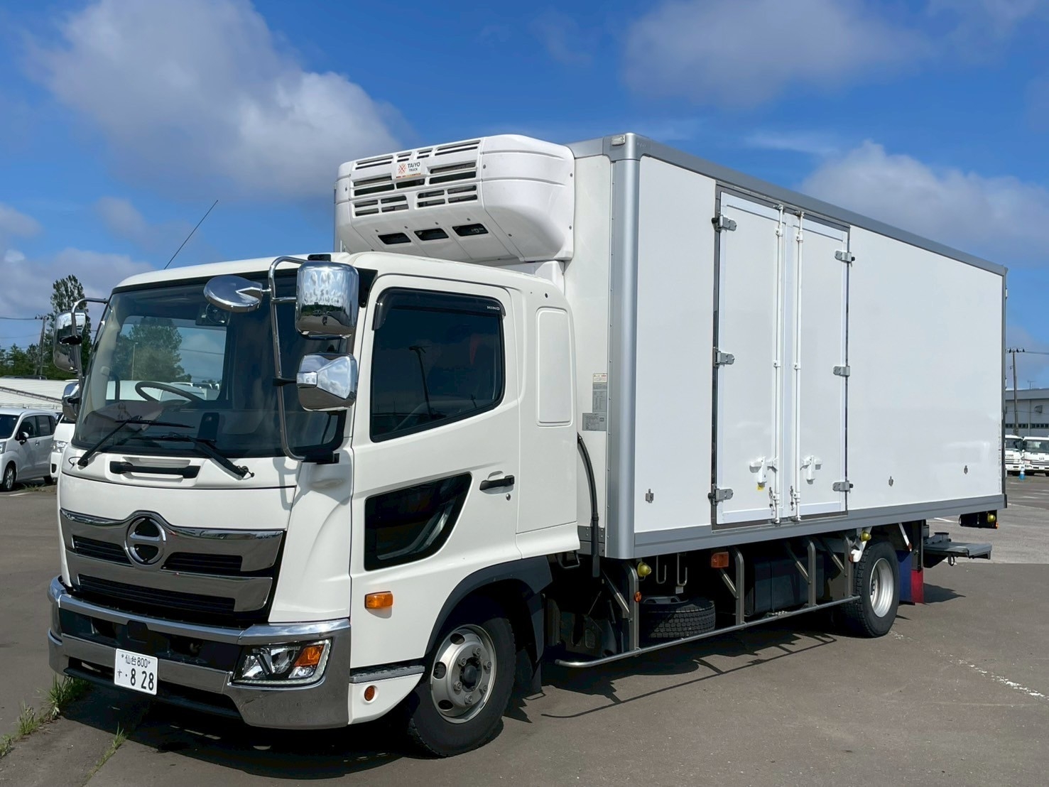 中古車販売