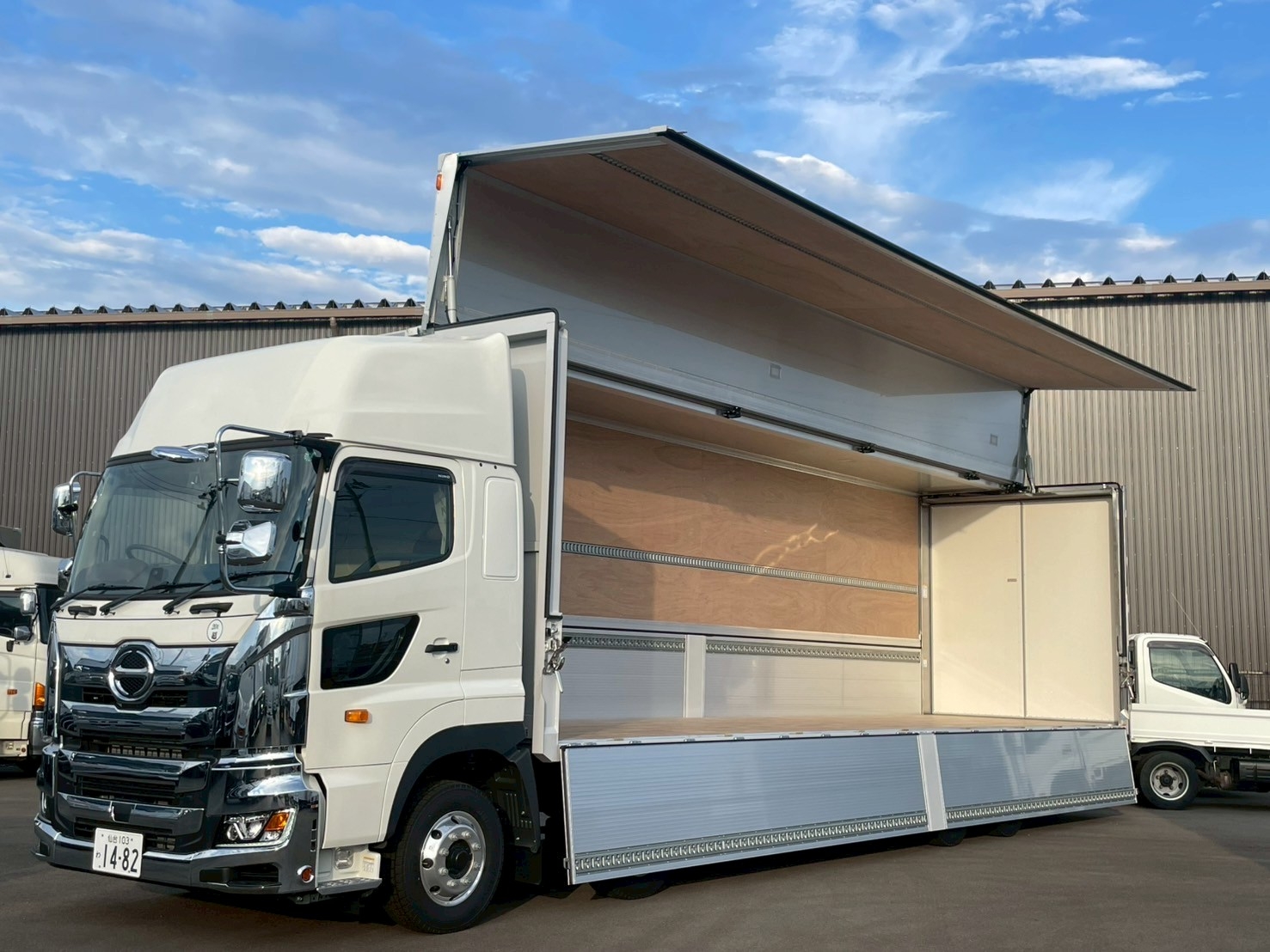 中古車販売