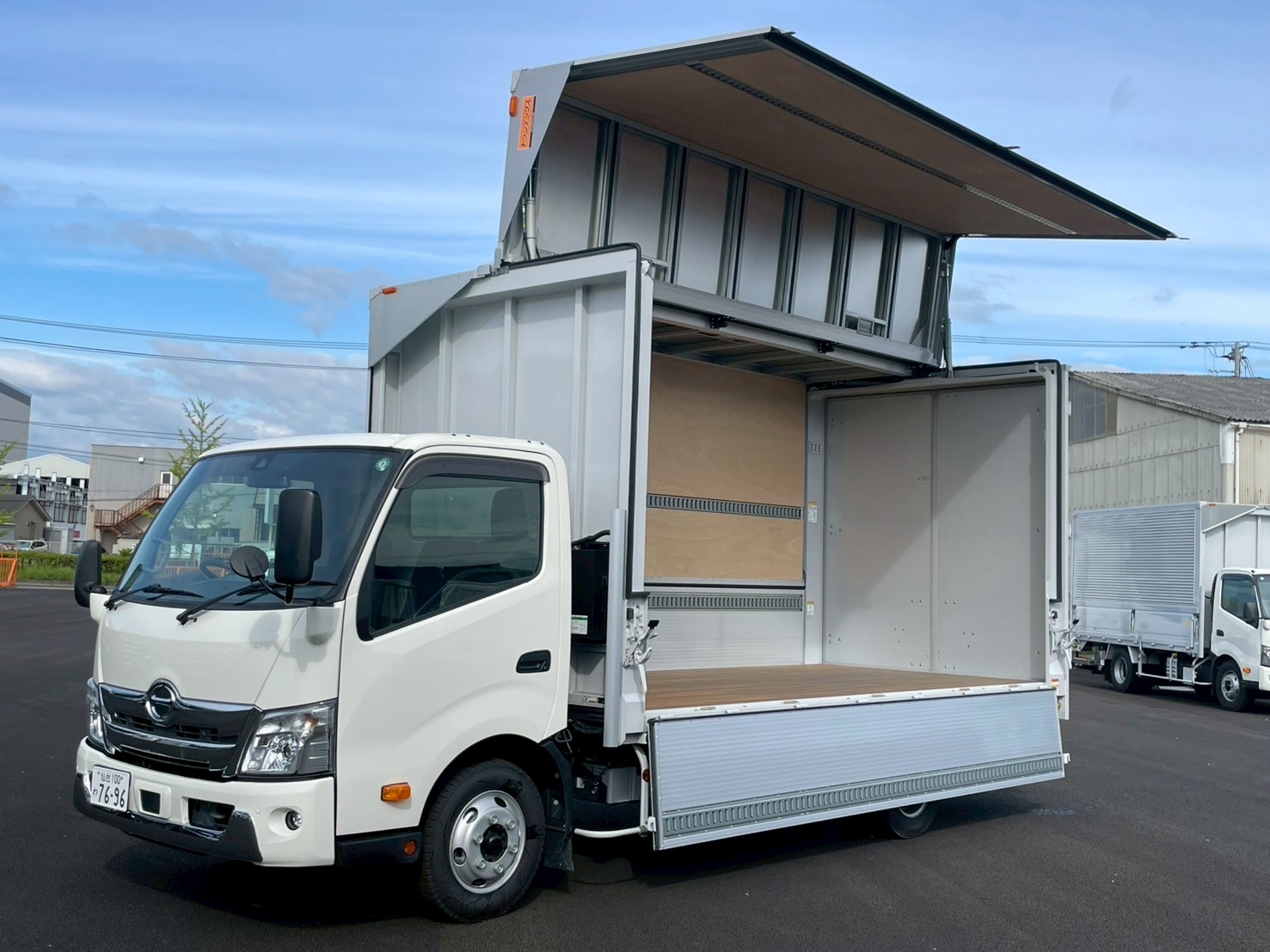 中古車販売