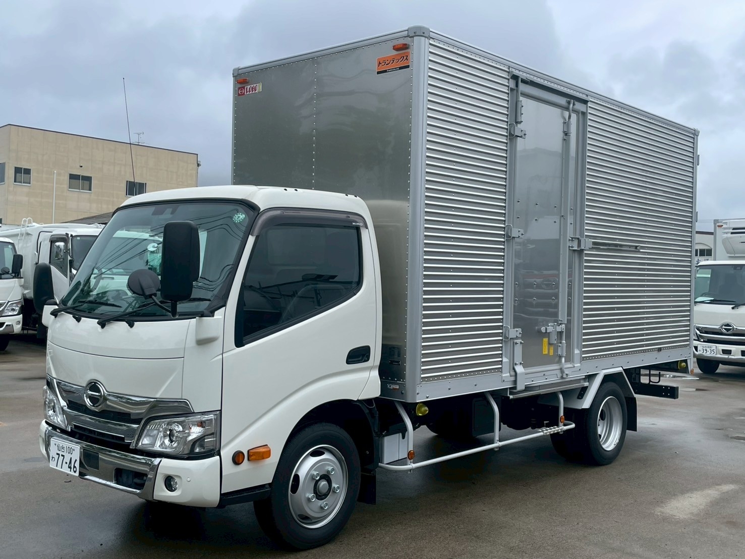 中古車販売