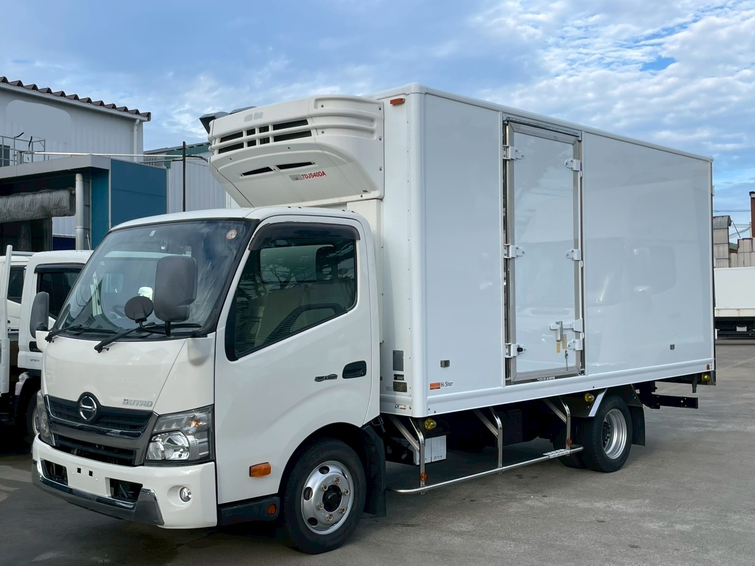 中古車販売