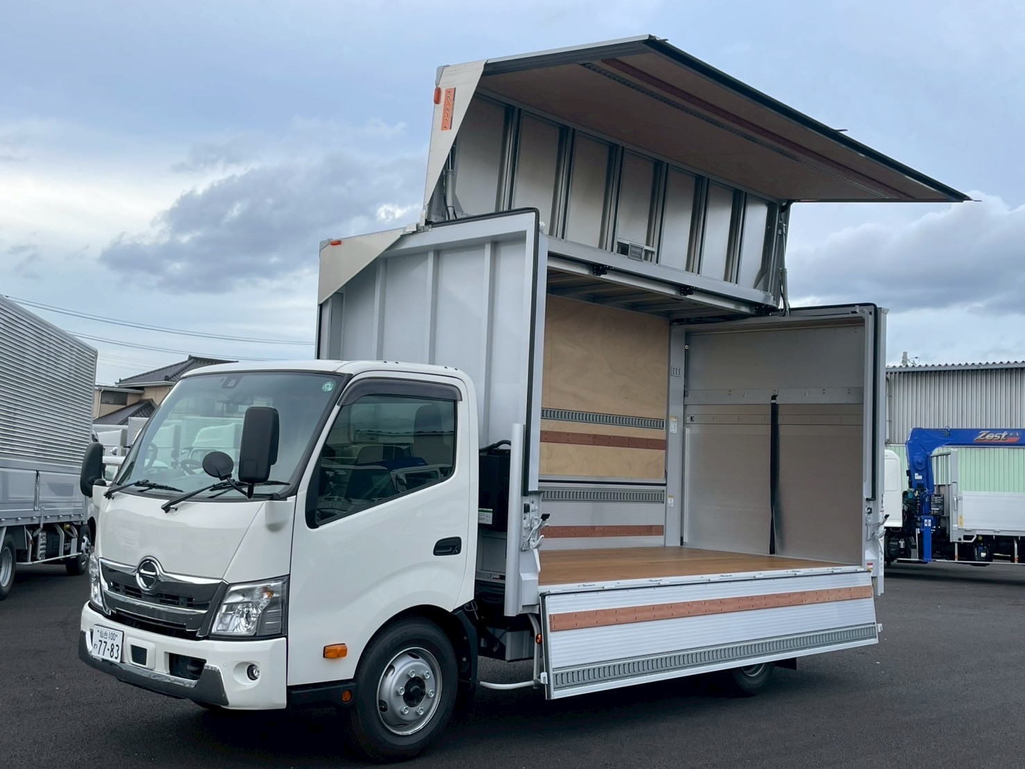中古車販売