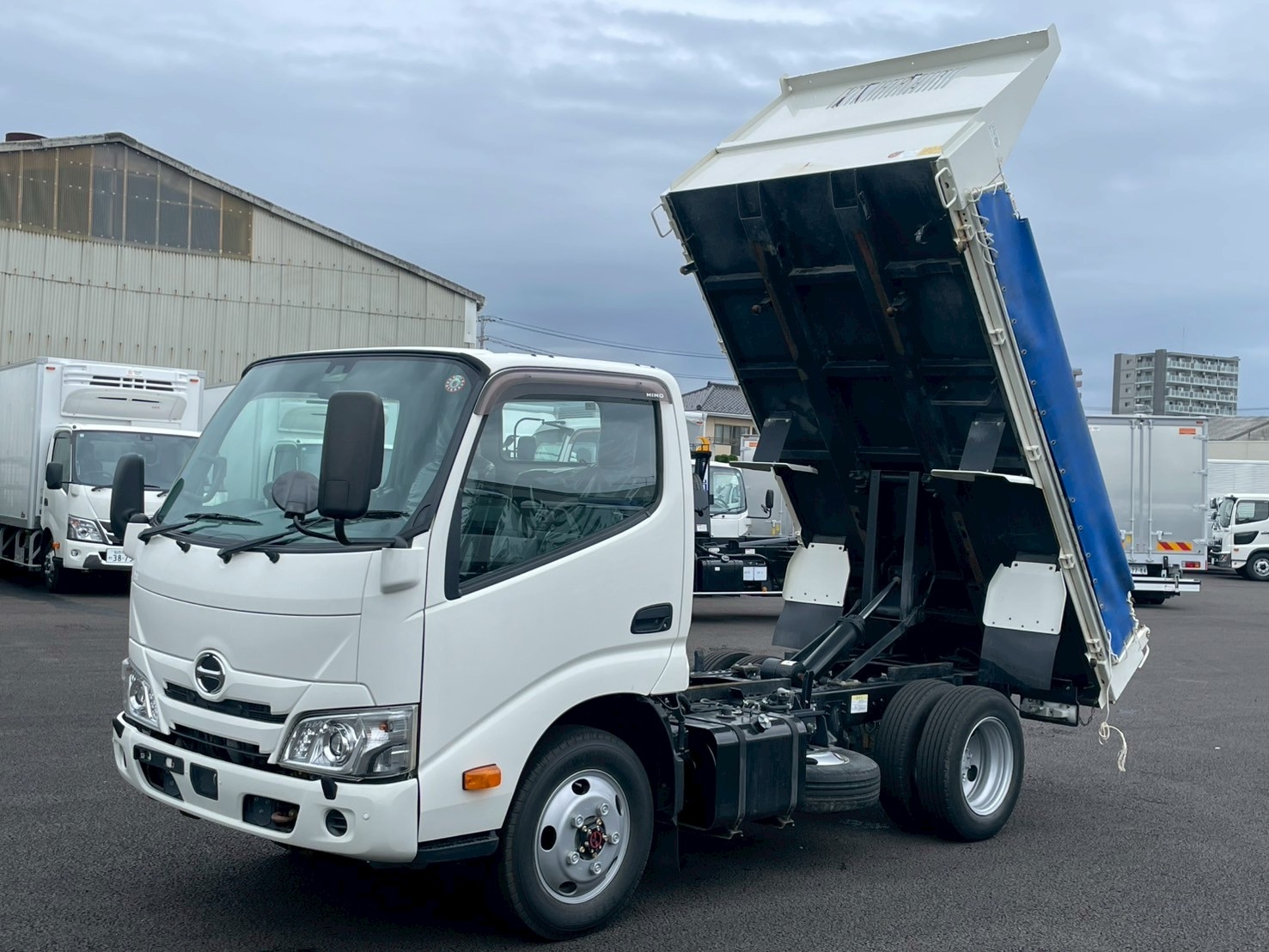 中古車販売